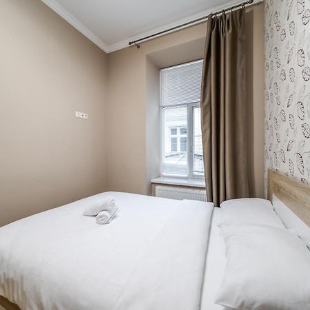 Apartment On Stavropihiiska Street 1 Lviv Dış mekan fotoğraf