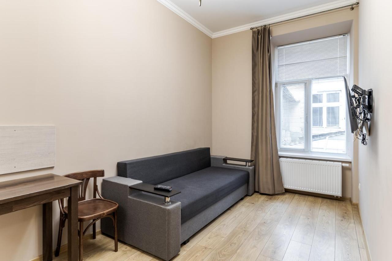 Apartment On Stavropihiiska Street 1 Lviv Dış mekan fotoğraf