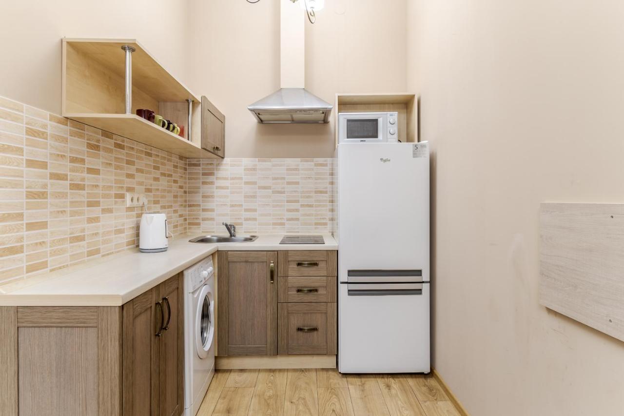 Apartment On Stavropihiiska Street 1 Lviv Dış mekan fotoğraf